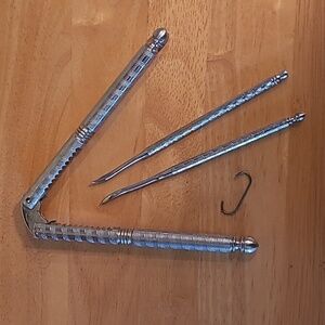 VINTAGE HENRY MARCUS QUACKENBUSH HMQ Metal Spring Jointed Nutcracker & Nut Picks